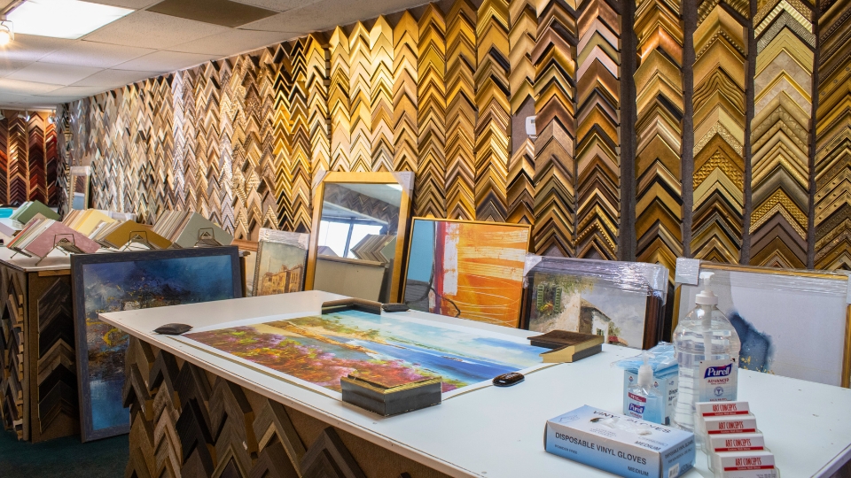 Custom framing consultation and design options