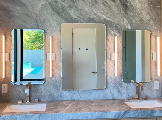 Create custom frameless beveled and flat polished mirrors to your exact size